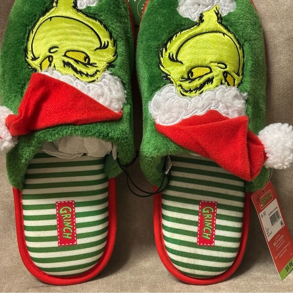 Grinch Christmas Dr Seuss Men’s Slippers Size 9-10 NEW - Picture 3 of 4